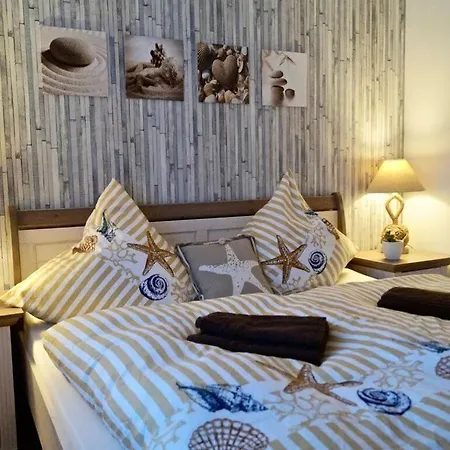 Heart Of A Modern Retreat * Tanne