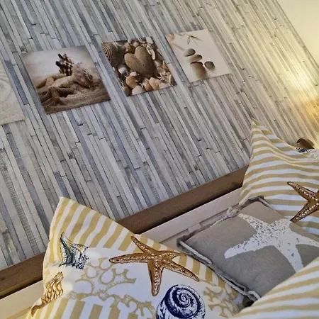 Heart Of A Modern Retreat * Tanne